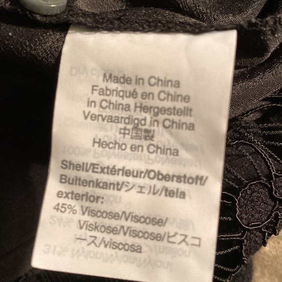 J. Crew Black Lace Keyhole Short Scalloped Sleeve Top - S - Picture 13 of 14